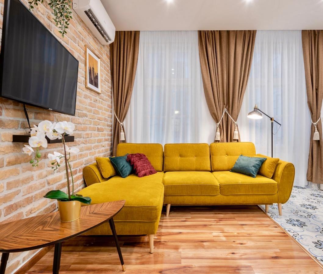 Architecture Fan'S Apartment Near Opera House Budapešť Exteriér fotografie