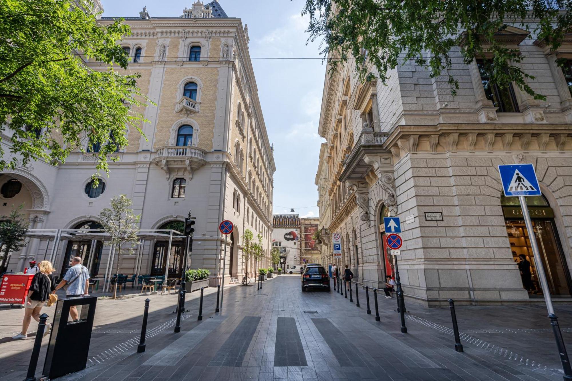 Architecture Fan'S Apartment Near Opera House Budapešť Exteriér fotografie